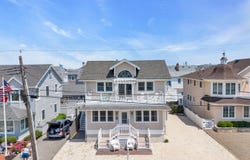 11 Dover Avenue, Lavallette, NJ 08735