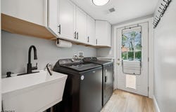 16 Nantes Rd, Parsippany-Troy Hills Twp., NJ 07054-4075