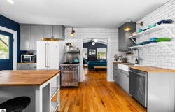529 W Tenth Street, Traverse City, MI 49684
