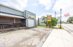 112 N Westminster Street, Waynesfield, OH 45896