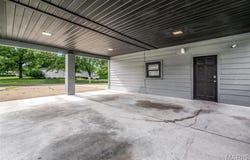 615 Charvel Drive, Florissant, MO 63031