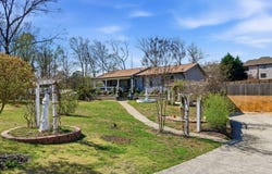 352 Trotters Rdg, Lawrenceville, GA 30043