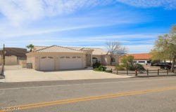 2624 Rainbow Ave N, Lake Havasu City, AZ 86403