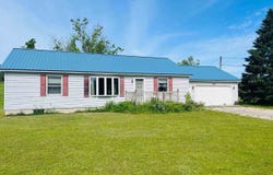 1780 HOWARD, PETOSKEY, MI 49770