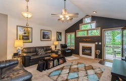 940 23rd Ave, Coralville, IA 52241