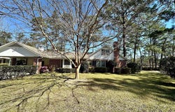 1613 Camellia Drive, Waycross, GA 31501