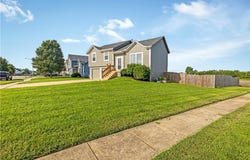 610 N poplar Street, Gardner, KS 66030