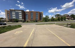 2468 10th St, Coralville, IA 52241