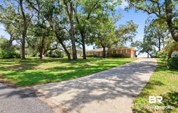 9182 Bay View Drive, Lillian, AL 36549