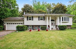 5606 W 300 N, La Porte, IN 46350