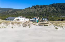 5785 Holly Avenue, Cloverdale, OR 97112