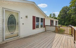 10 Davis Lane, New Boston, NH 03070