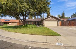 2010 E Feemster Court, Visalia, CA 93292