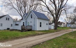 221 13th Street SE, Mason City, IA 50401