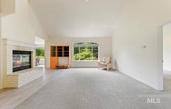812 Ada Ct, Nampa, ID 83686