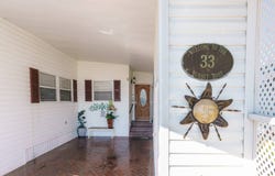 33 Starboard Dr, Venice, FL 34285