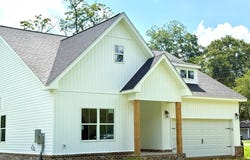 177 3rd St., Midland City, AL 36350