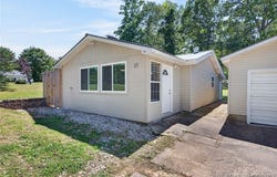 27 River Stone, Camdenton, MO 65020