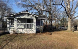 106 LAIRD AVENUE, HUEYTOWN, AL 35023