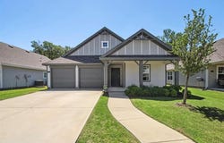115 Rock Creek Lane, Terrell, TX 75160