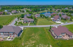 1915 Toms Court, Chesterton, IN 46304