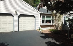 10 FOX CHASE, GLENMOORE, PA 19343