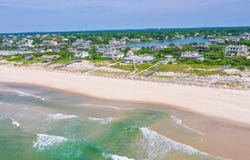 82 Dune Road, Quogue, NY 11959