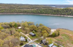 558 Brookings Road, Kirbyville, MO 65679