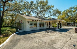 11415 E BROADWAY Avenue, SEFFNER, FL 33584
