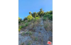 13388 Newcomb Dr, Sherman Oaks, CA 91423