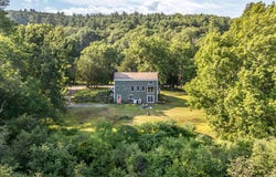 424 Molyneaux Road, Camden, ME 04843