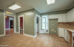 300 S Delaware Avenue, Columbus, KS 66725
