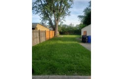 5401 Biddulph Road, Cleveland, OH 44144