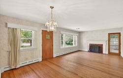 61 Harvard Rd, Shirley, MA 01464