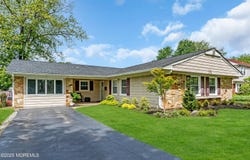 511 Line Road, Aberdeen, NJ 07747