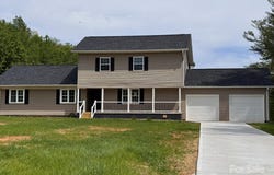 3424 Walker Circle, Lenoir, NC 28645