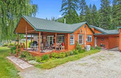 1092 Lime Lake Rd, Metaline Falls, WA 99153