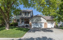 8821 Jonquil Lane N, Maple Grove, MN 55369