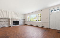 29 Edlen Lane, Hyannis, MA 02601