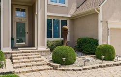 400 Emerald Drive, Lee's Summit, MO 64064