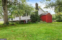 100 N FAIRVILLE Avenue, HARRISBURG, PA 17112