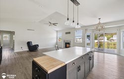 8185 Hidden Cove, Grand Blanc, MI 48439