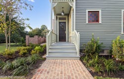 1103 Calhoun Avenue, Ocean Springs, MS 39564