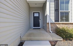 1001 SHANNON FALLS Drive, NEWARK, DE 19702