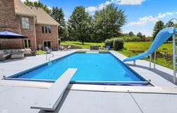 3592 W Smokey Row Road, Bargersville, IN 46106