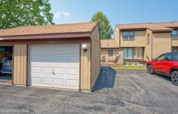 1504 Huntington Court, East Greenbush, NY 12061