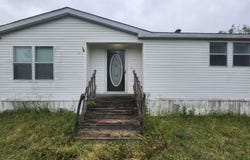 4051 Lambert Bridge Rd, Mcdavid, FL 32568