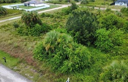 739 Cardinal Street E, Lehigh Acres, FL 33974