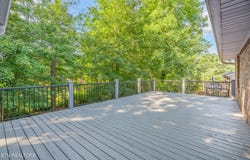 8100 Bell Campground Rd, Powell, TN 37849