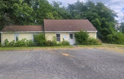 16 Hillcrest Drive, Ravena, NY 12143
